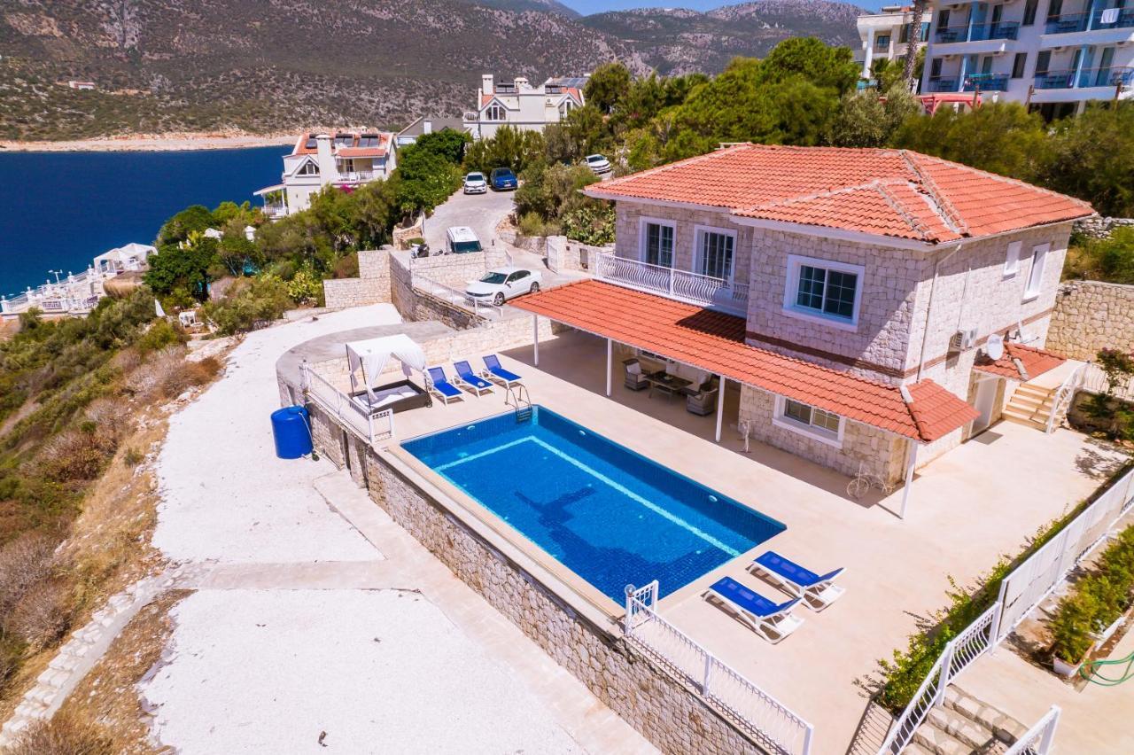 La Kumsal Denize Sifir Ve Oezel Havuzlu Dubleks Suit Kaş Exterior photo