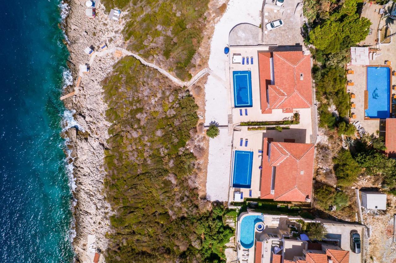 La Kumsal Denize Sifir Ve Oezel Havuzlu Dubleks Suit Kaş Exterior photo