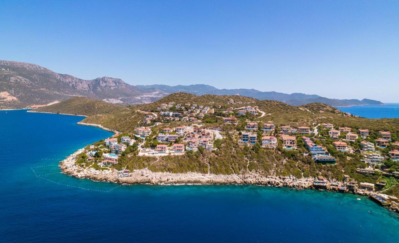 La Kumsal Denize Sifir Ve Oezel Havuzlu Dubleks Suit Kaş Exterior photo